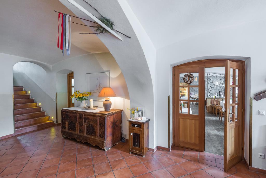 Alte Post Otel Feistritz an der Gail Dış mekan fotoğraf