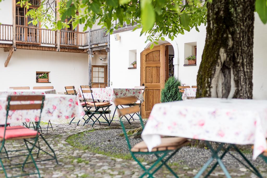 Alte Post Otel Feistritz an der Gail Dış mekan fotoğraf