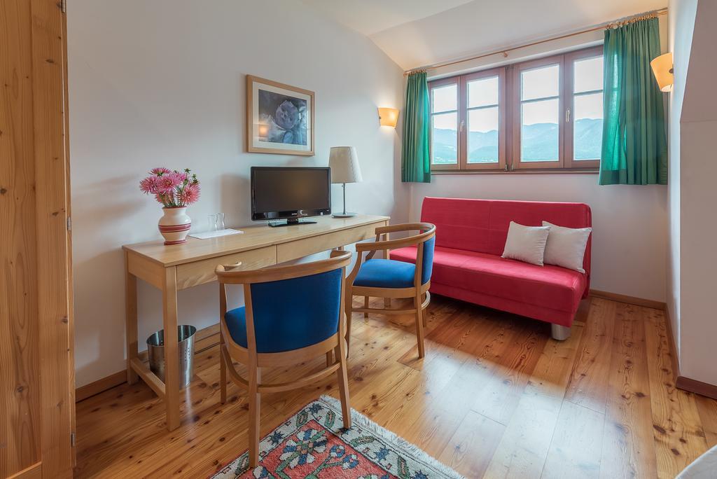 Alte Post Otel Feistritz an der Gail Dış mekan fotoğraf